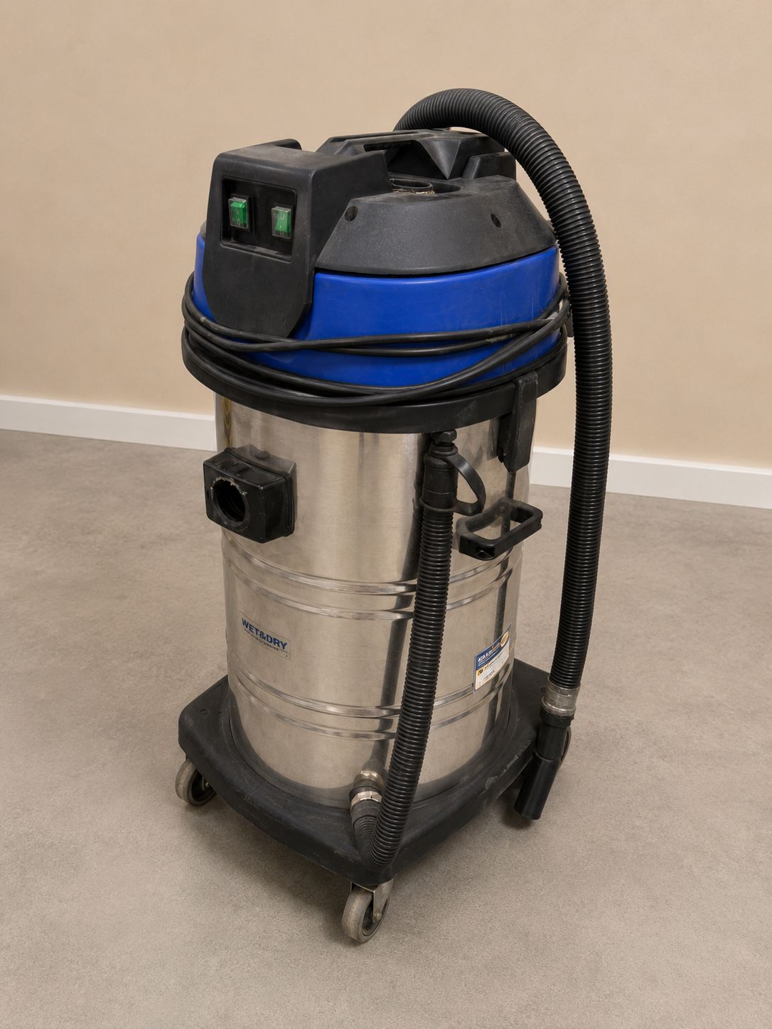 Kingfisher Wet & Dry Vacuum (Siver+Blue)